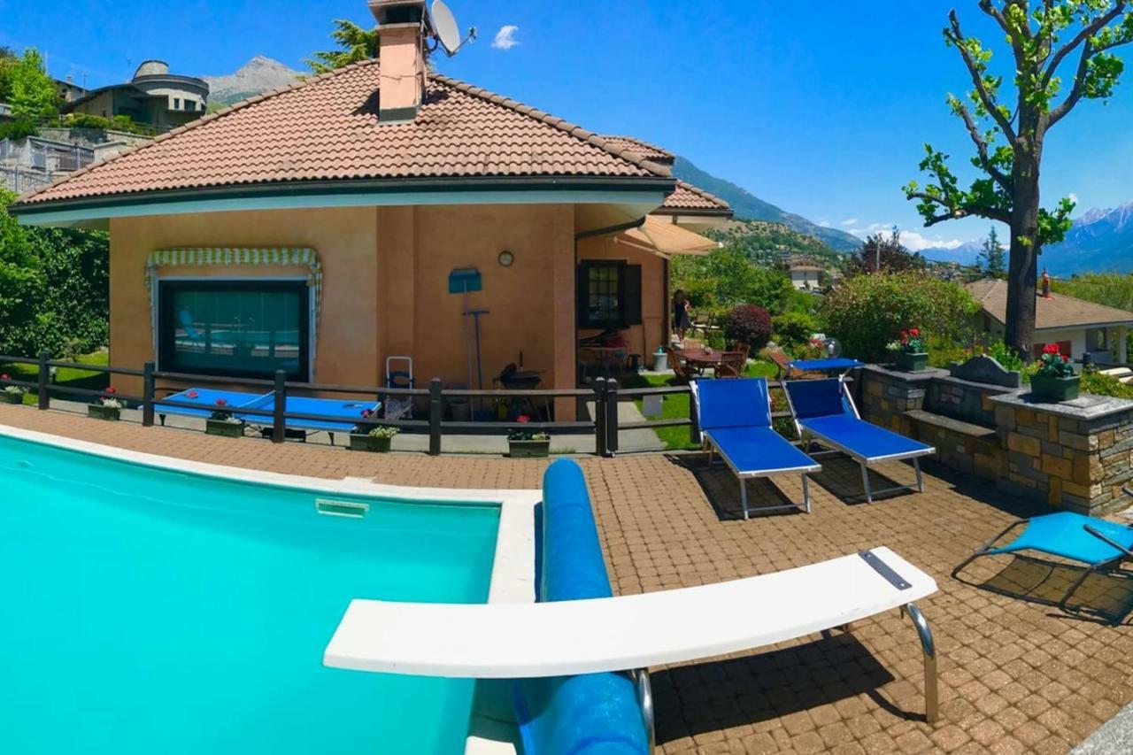 Bed & Breakfast Chez Berry Aosta Exterior photo