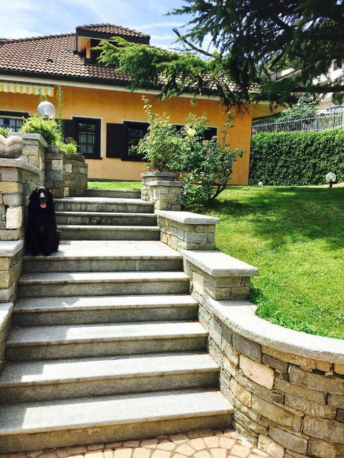 Bed & Breakfast Chez Berry Aosta Exterior photo